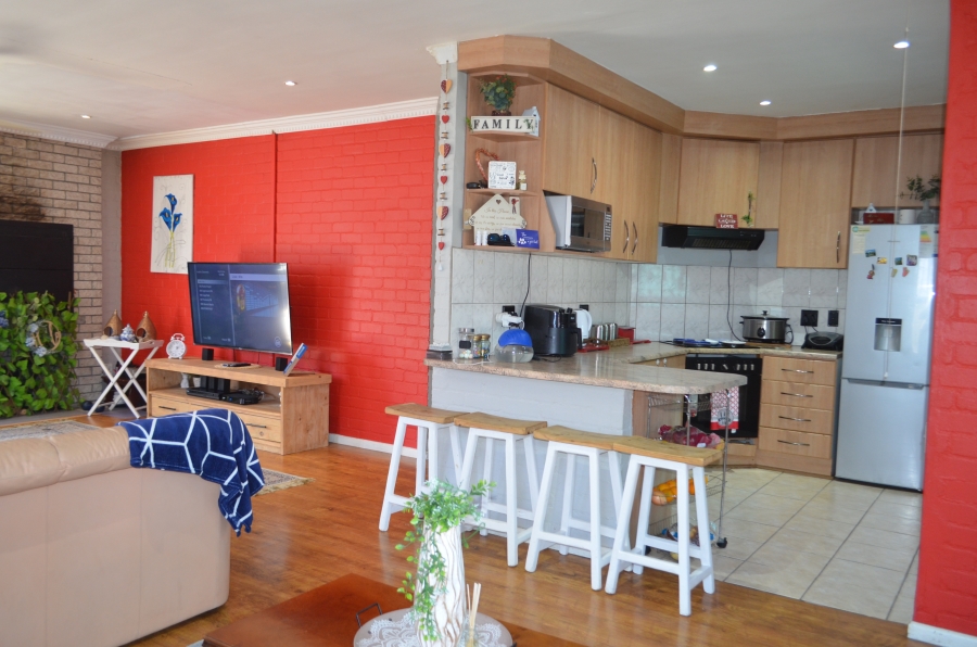 3 Bedroom Property for Sale in Jagtershof Western Cape